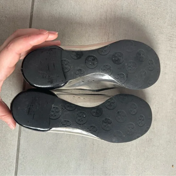 Tory Burch Black Patent Ballet Flats - Picture 5 of 12